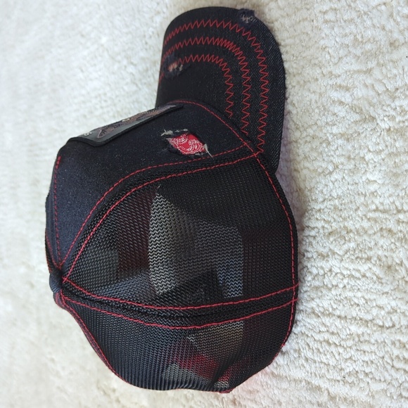 Goorin Bros Shredded Animal Farm Snapback Trucker Hat - Picture 2 of 6